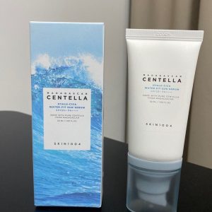 Skin1004 Madagascar Centella Hyalu-Cica Water Fit Sun Serum SPF50+ PA++++